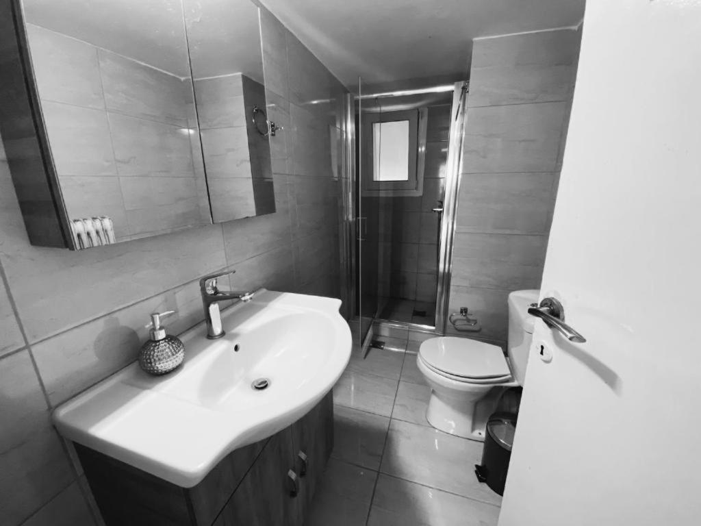 Thanasis Place Athènes Extérieur photo